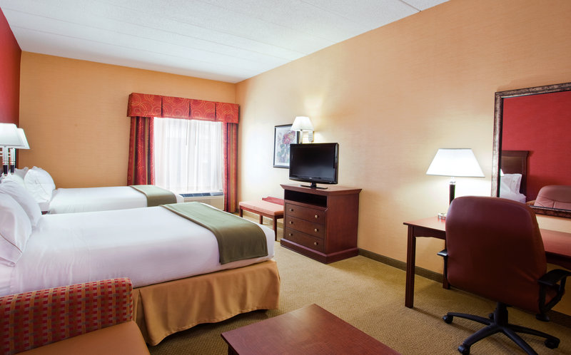 Holiday Inn Express & Suites TROY - Tipp City, OH