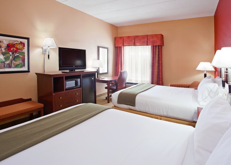 Holiday Inn Express & Suites TROY - Tipp City, OH