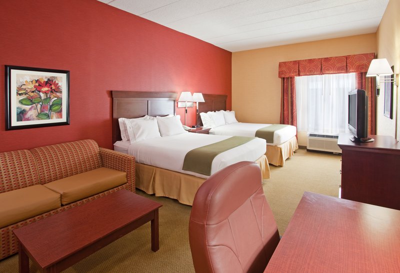 Holiday Inn Express & Suites TROY - Tipp City, OH