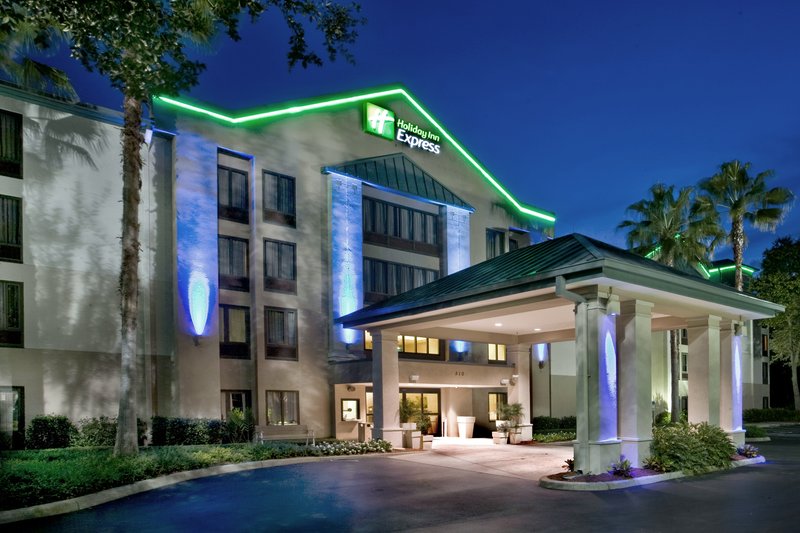 Holiday Inn Express-Tampa - Brandon, FL