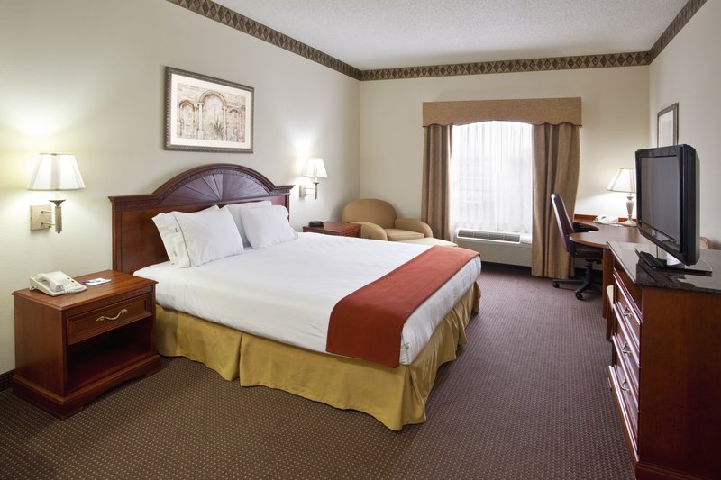 Holiday Inn Express TOLEDO-OREGON - Tontogany, OH