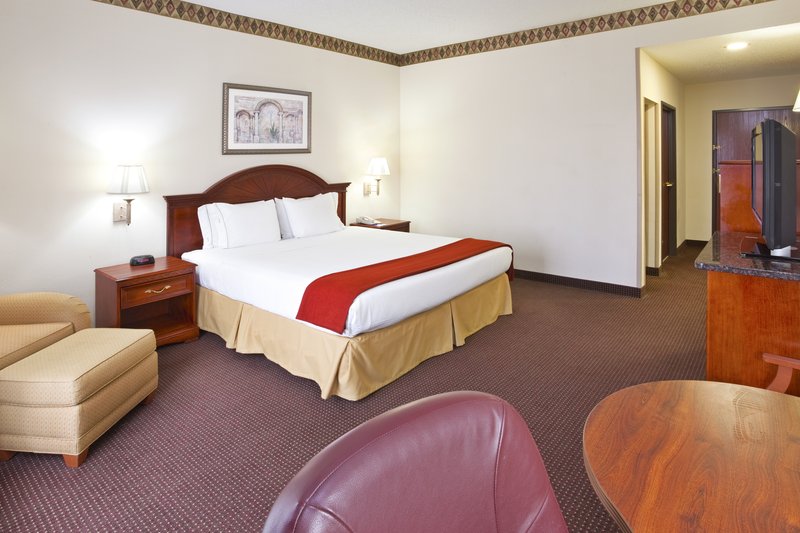 Holiday Inn Express TOLEDO-OREGON - Tontogany, OH