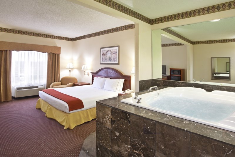 Holiday Inn Express TOLEDO-OREGON - Tontogany, OH