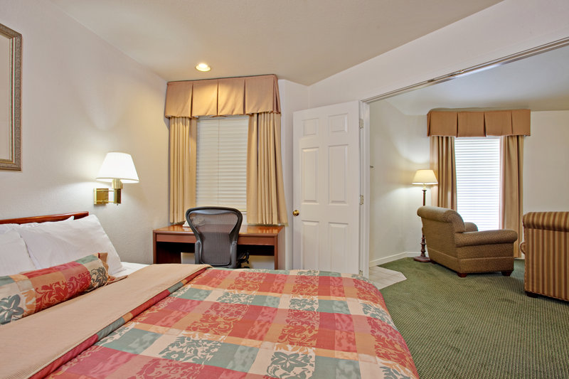 STAYBRIDGE SUITES - Torrance, CA
