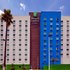 Holiday Inn Express Hotel & Suites