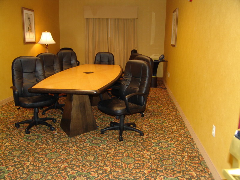 Holiday Inn Express & Suites TUSCALOOSA-UNIVERSITY - Moundville, AL