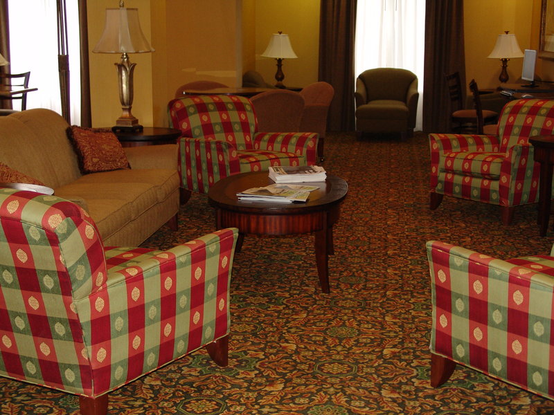 Holiday Inn Express & Suites TUSCALOOSA-UNIVERSITY - Moundville, AL