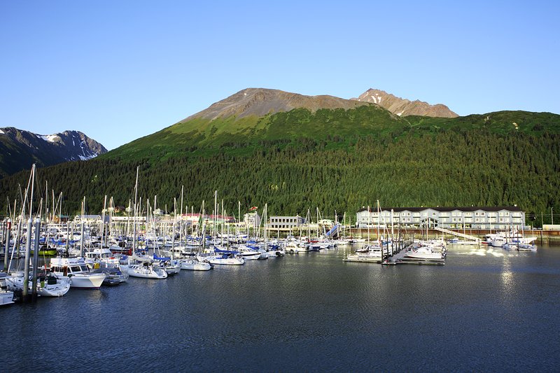 Holiday Inn Express - Seward, AK