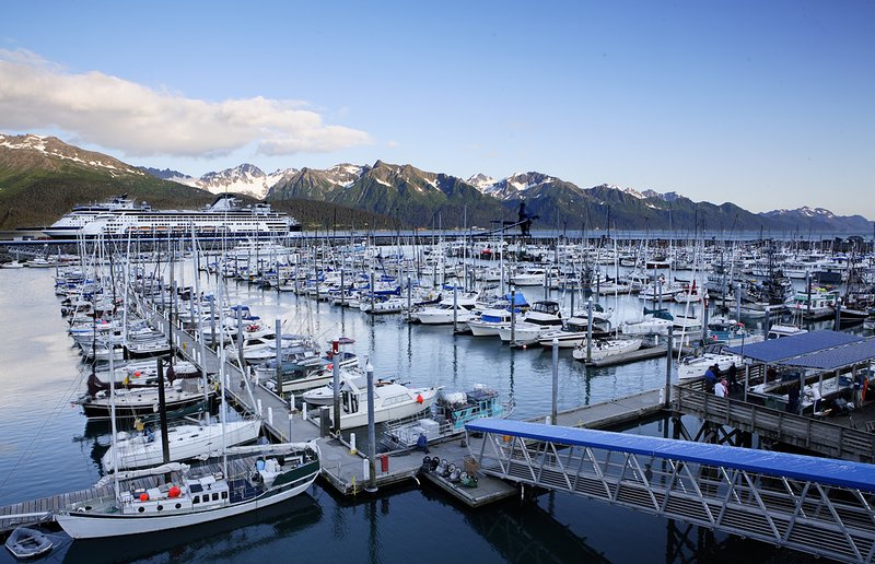 Holiday Inn Express - Seward, AK