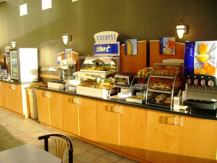 Holiday Inn Express - Seward, AK
