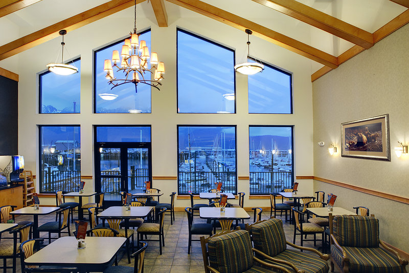 Holiday Inn Express - Seward, AK