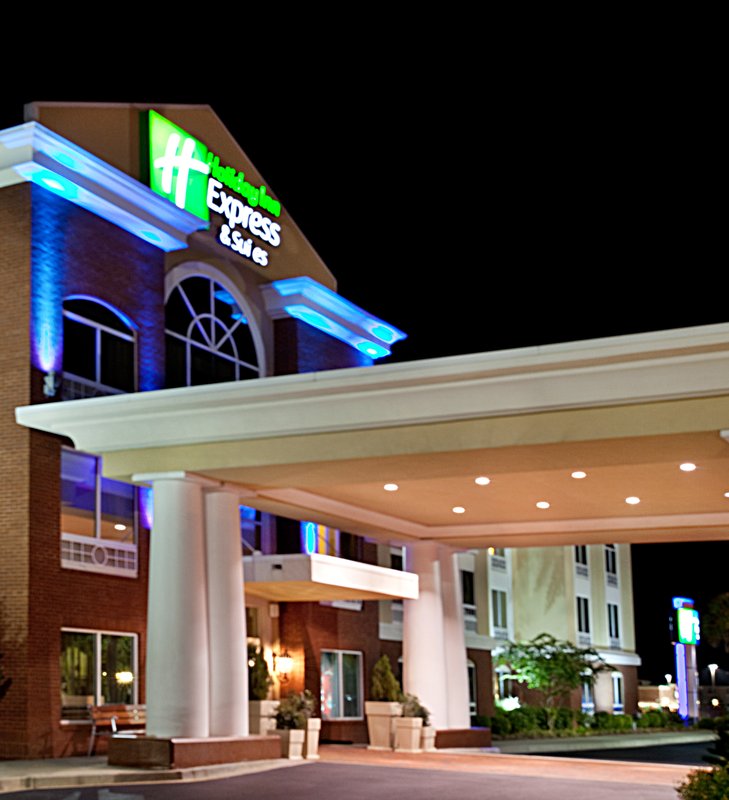 Holiday Inn Express & Suites SUMTER - Seffner, FL