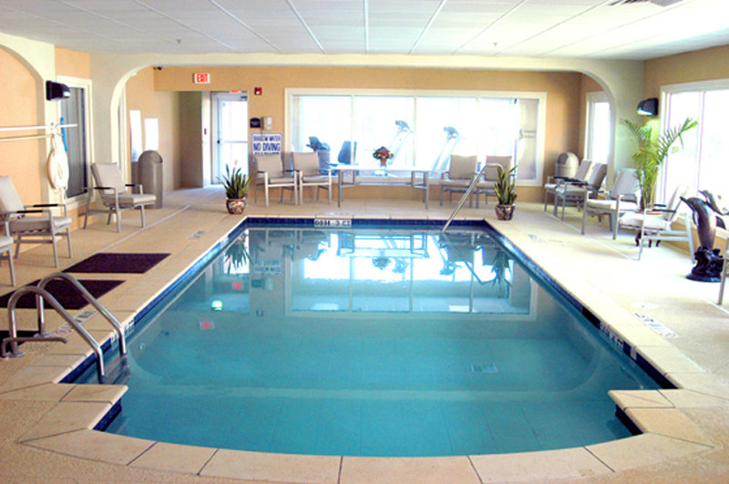 Holiday Inn Express & Suites SUMTER - Seffner, FL