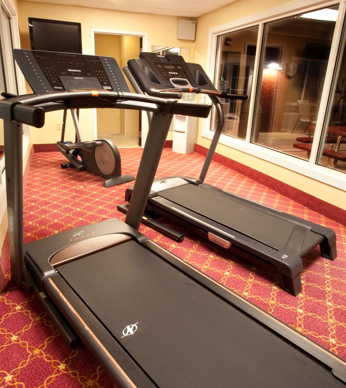 Holiday Inn Express & Suites SUMTER - Seffner, FL