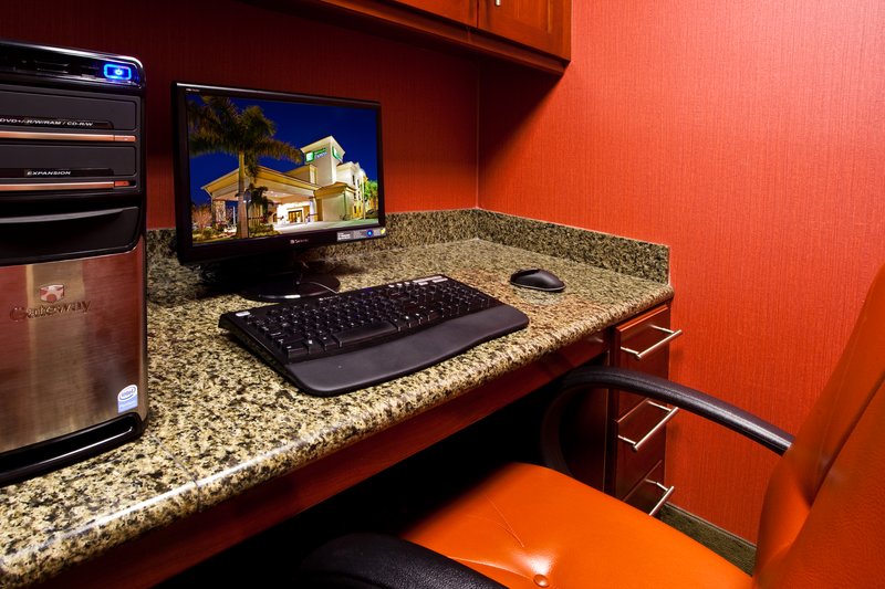 Holiday Inn Express STUART - Port Salerno, FL