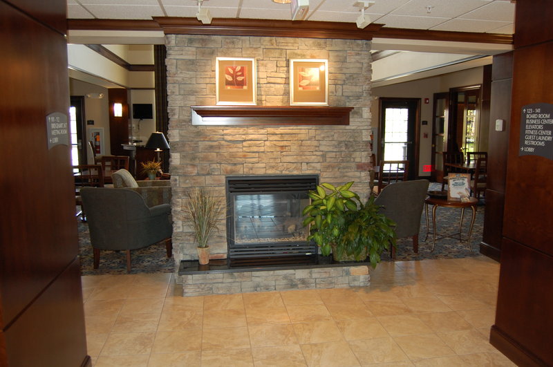 STAYBRIDGE SUITES-STOW - Stow, OH
