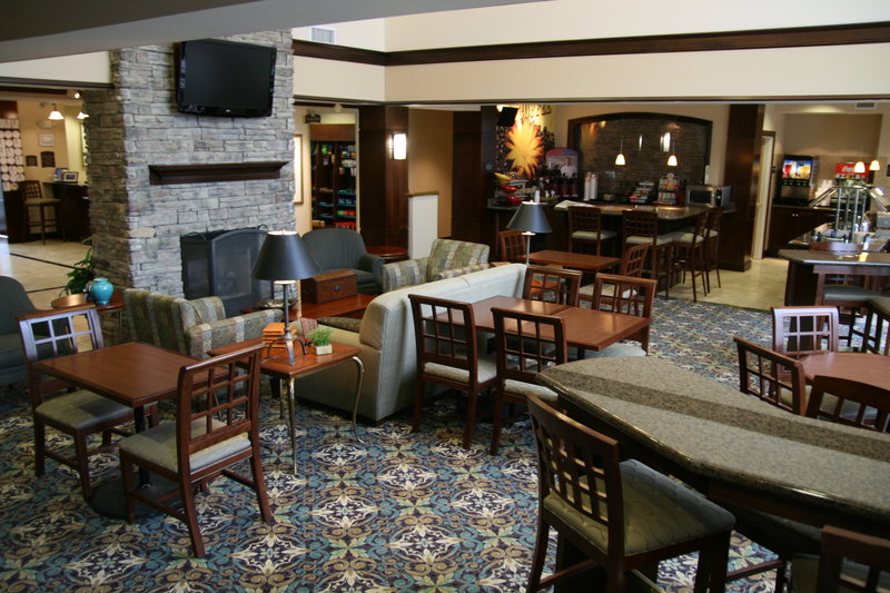 STAYBRIDGE SUITES-STOW - Stow, OH