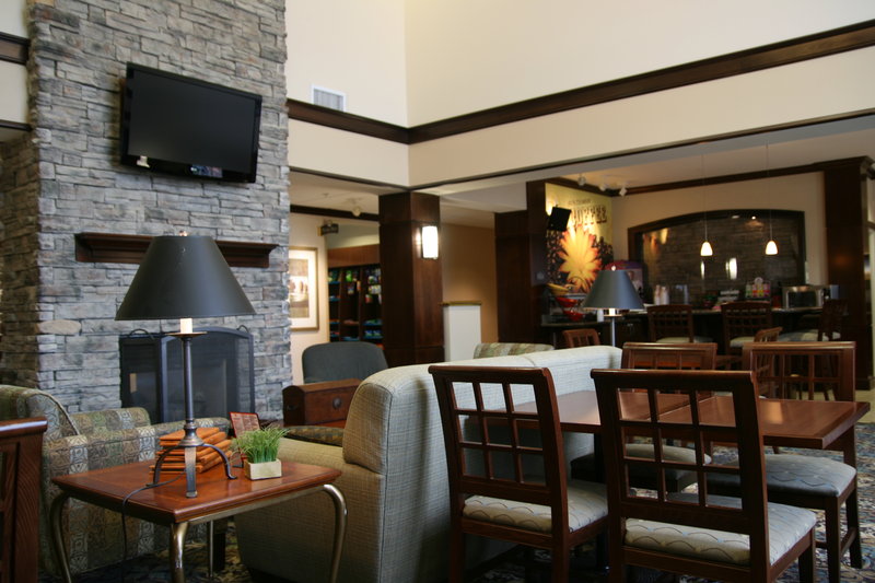 STAYBRIDGE SUITES-STOW - Stow, OH