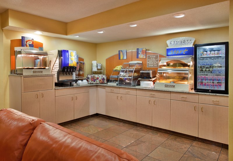 Holiday Inn Express-Fenton - Fenton, MO