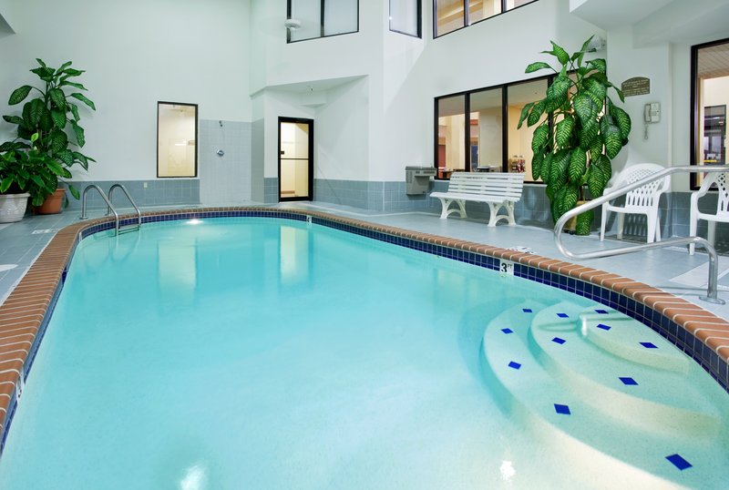 Holiday Inn Express-Fenton - Fenton, MO