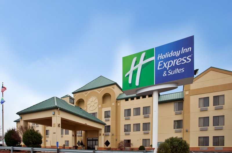 Holiday Inn Express-Fenton - Fenton, MO