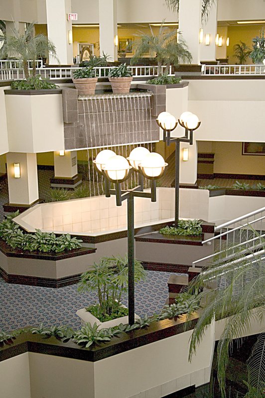 Crowne Plaza ST. LOUIS AIRPORT - Bridgeton, MO