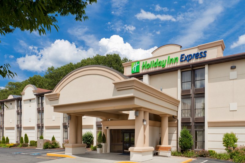 Holiday Inn Express SOUTHINGTON - Southington, CT