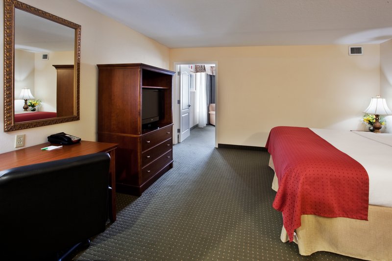 Holiday Inn BRUNSWICK I-95 (EXIT 38) - Brunswick, GA