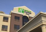 Holiday Inn Express Hotel & Suites
