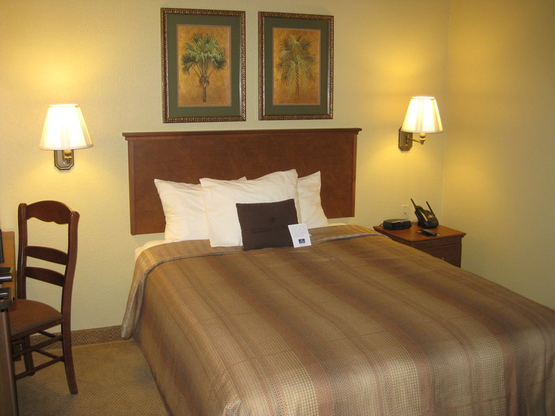 Candlewood Suites - Falcon, MO