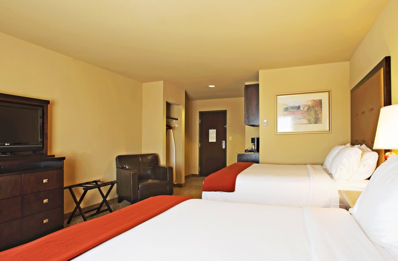 Holiday Inn Express - Wichita Falls, TX