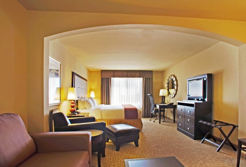 Holiday Inn Express - Wichita Falls, TX