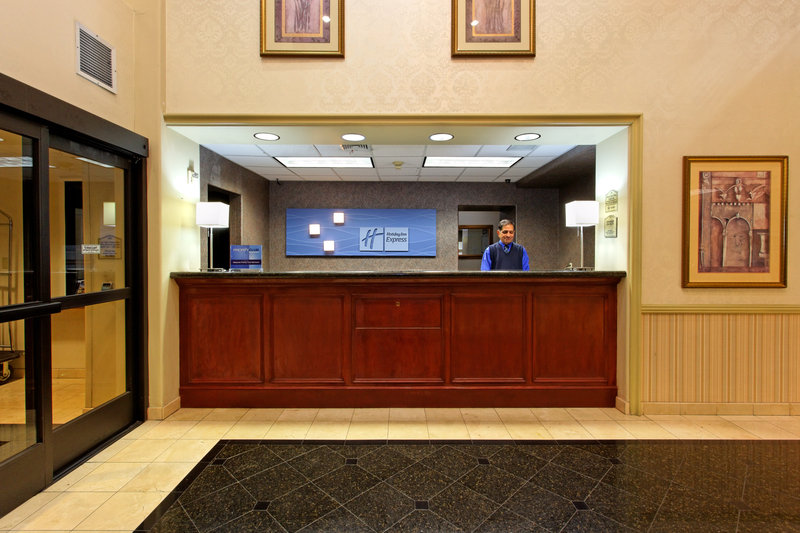 Holiday Inn Express SPRINGFIELD - Springfield, VT