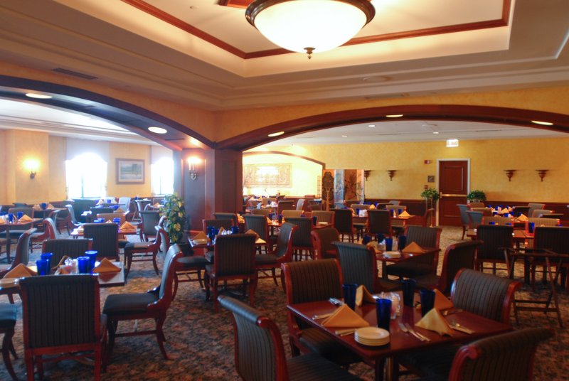 Crowne Plaza-Springfield - Mount Pulaski, IL