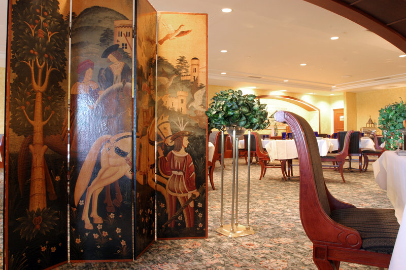 Crowne Plaza-Springfield - Mount Pulaski, IL