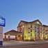 Holiday Inn Express Hotel & Suites