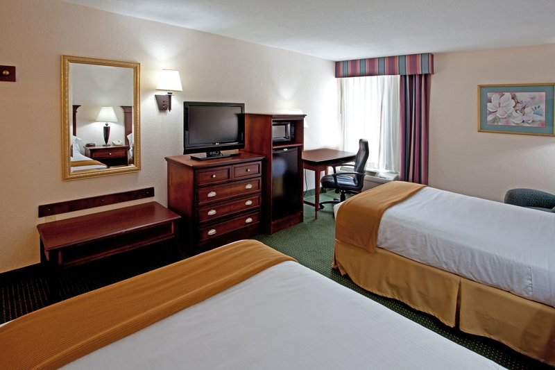 Holiday Inn Express CHARLESTON-SUMMERVILLE - Pineville, SC