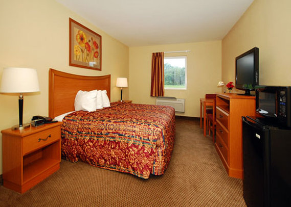 Econo Lodge Inn & Suites - Rockmart, GA