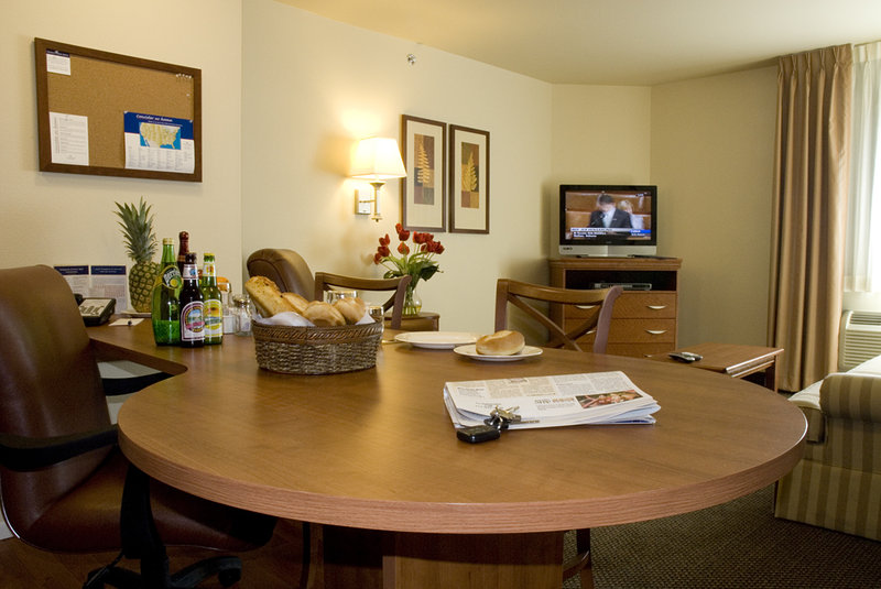 Candlewood Suites SPRINGFIELD - Springfield, MO