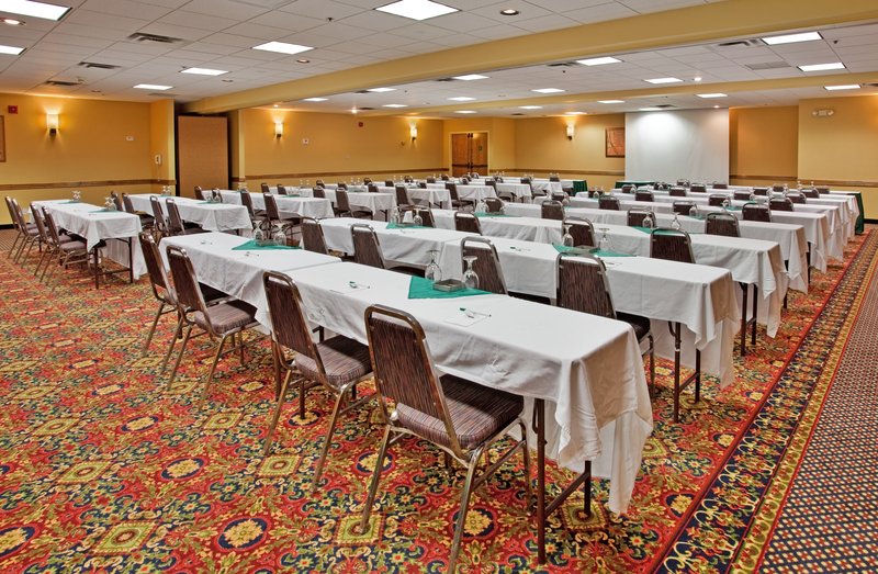 Holiday Inn Hotel & Suites SPRINGFIELD - I-44 - Billings, MO