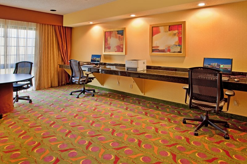Holiday Inn Hotel & Suites SPRINGFIELD - I-44 - Billings, MO