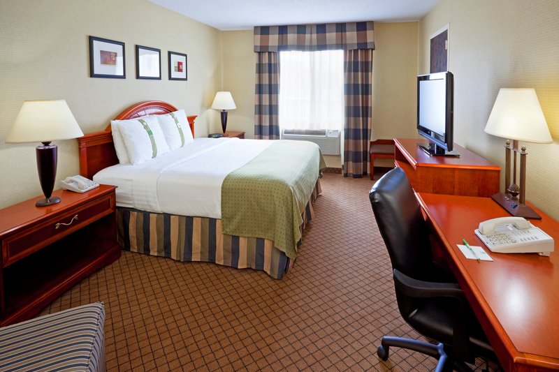 Holiday Inn - Saratoga Springs, NY