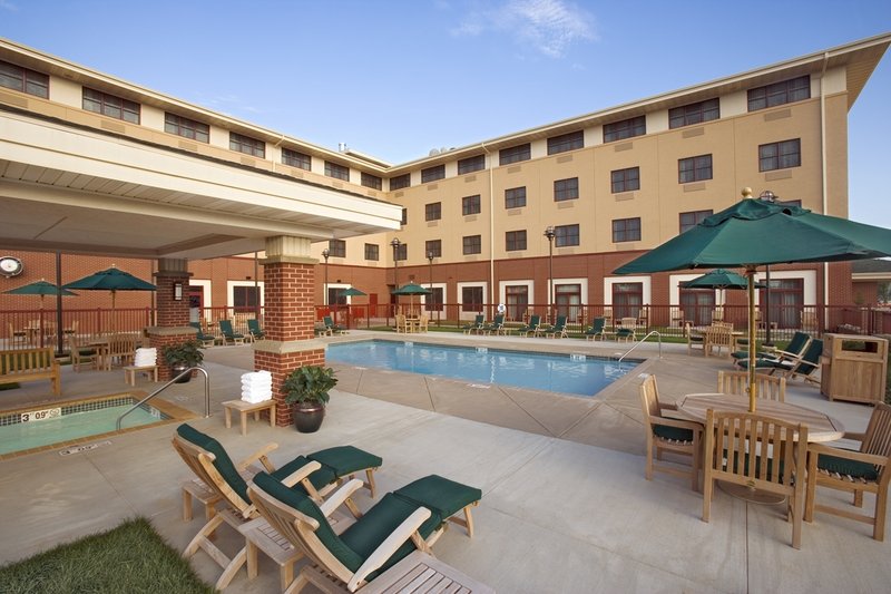 Holiday Inn Express & Suites Springfield - Springfield, MO