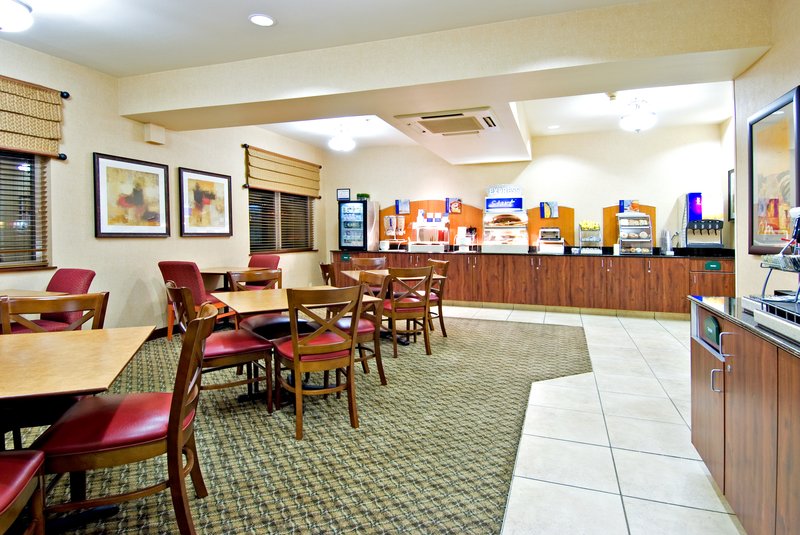 HOLIDAY INN EXPRESS - Springfield, OR