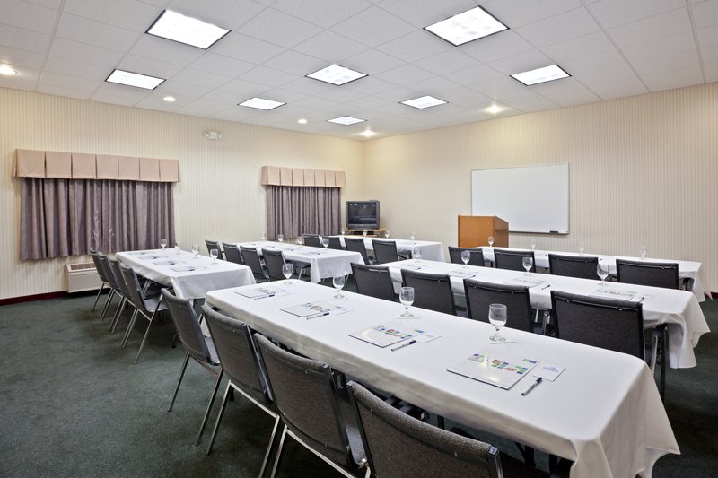 Holiday Inn Express & Suites NORTH SEATTLE - SHORELINE - Seattle, WA