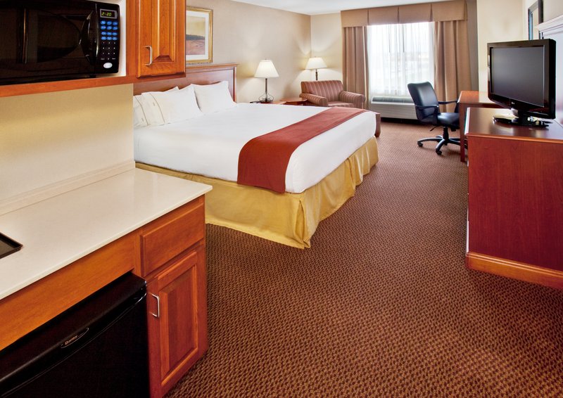 Holiday Inn Express & Suites SHELDON - Sheldon, IA