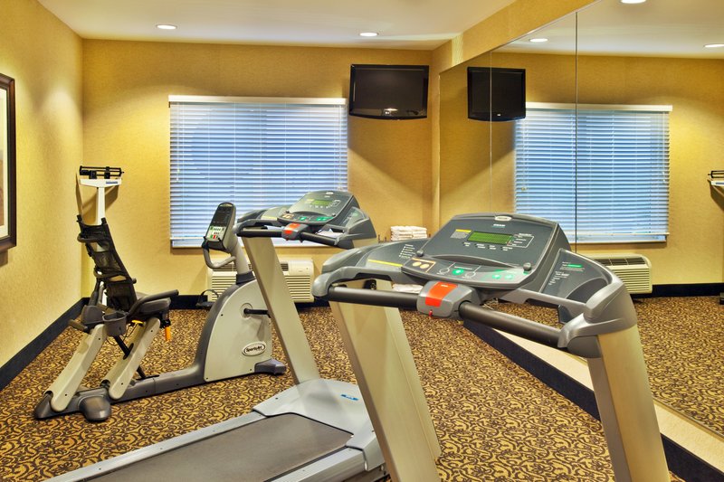 Holiday Inn Express & Suites SHELDON - Sheldon, IA