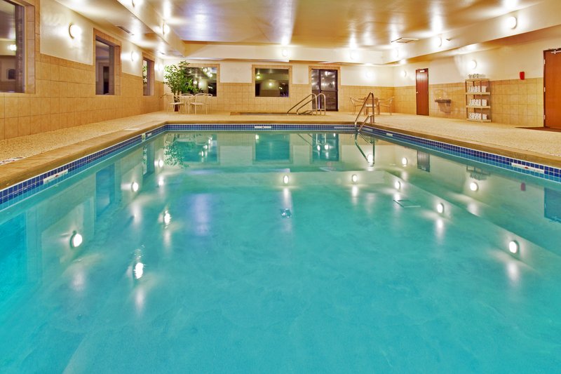 Holiday Inn Express - Sioux Center, IA