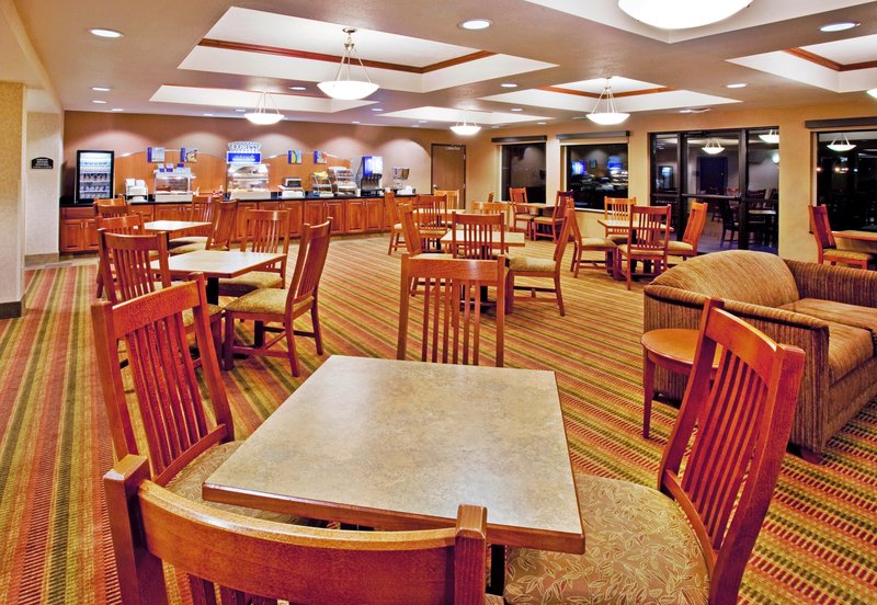 Holiday Inn Express - Sioux Center, IA