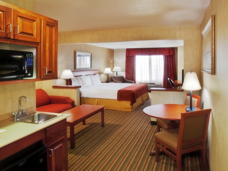 Holiday Inn Express - Sioux Center, IA